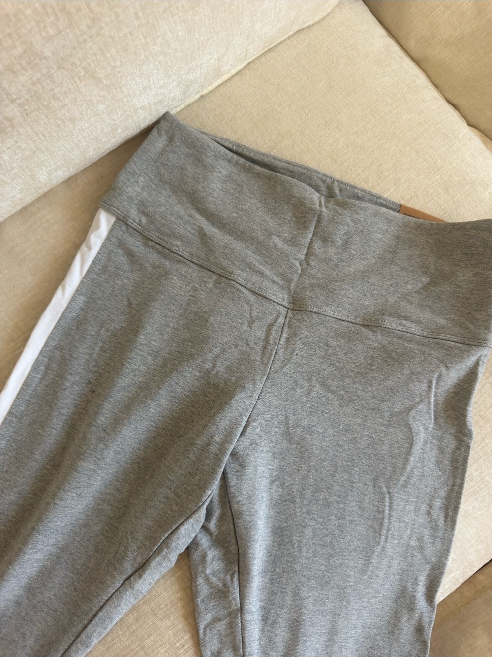 NWT - PINK ACTIVE - Victoria Secret’s Gray Cotton leggings - Picture 4 of 9